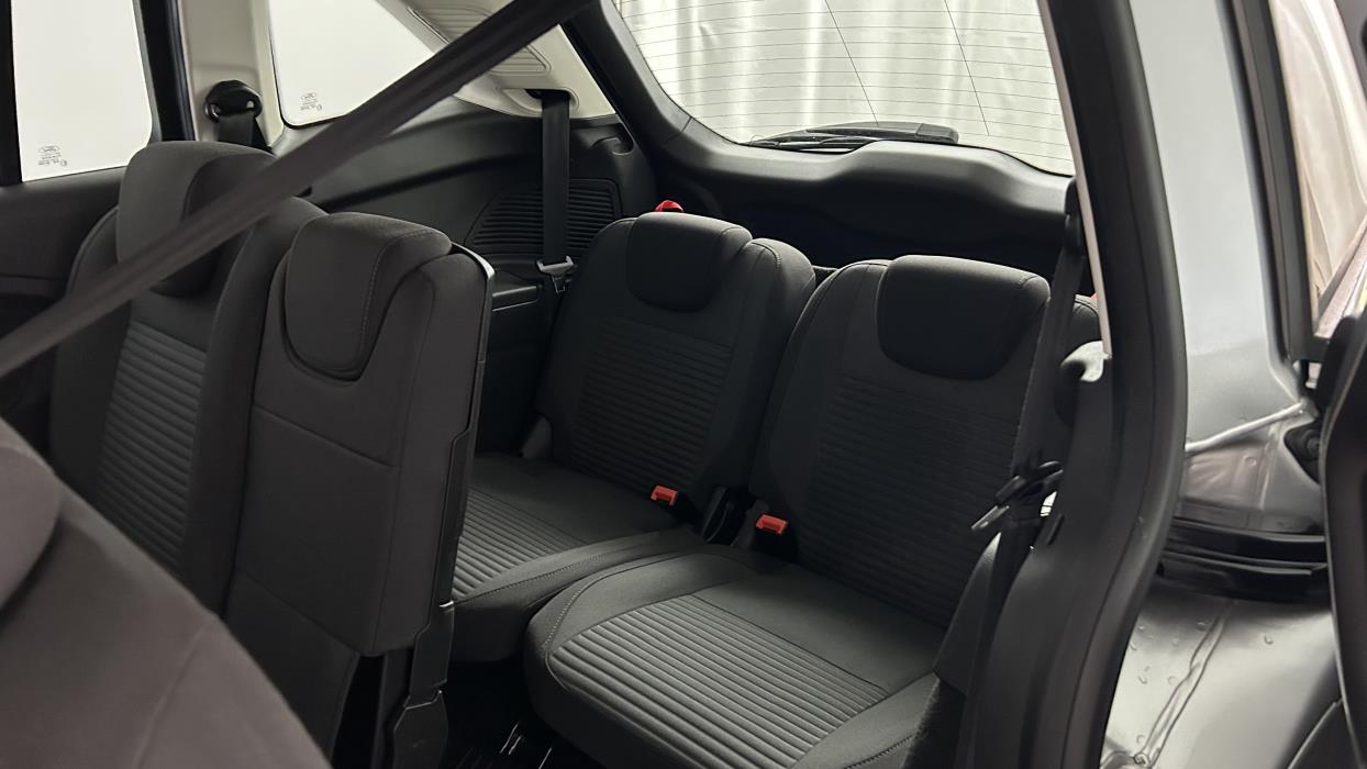 Ford Grand C-Max 2016