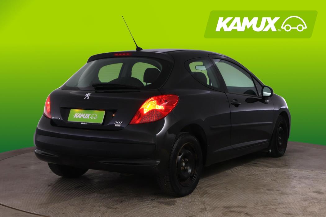 Peugeot 207 2006