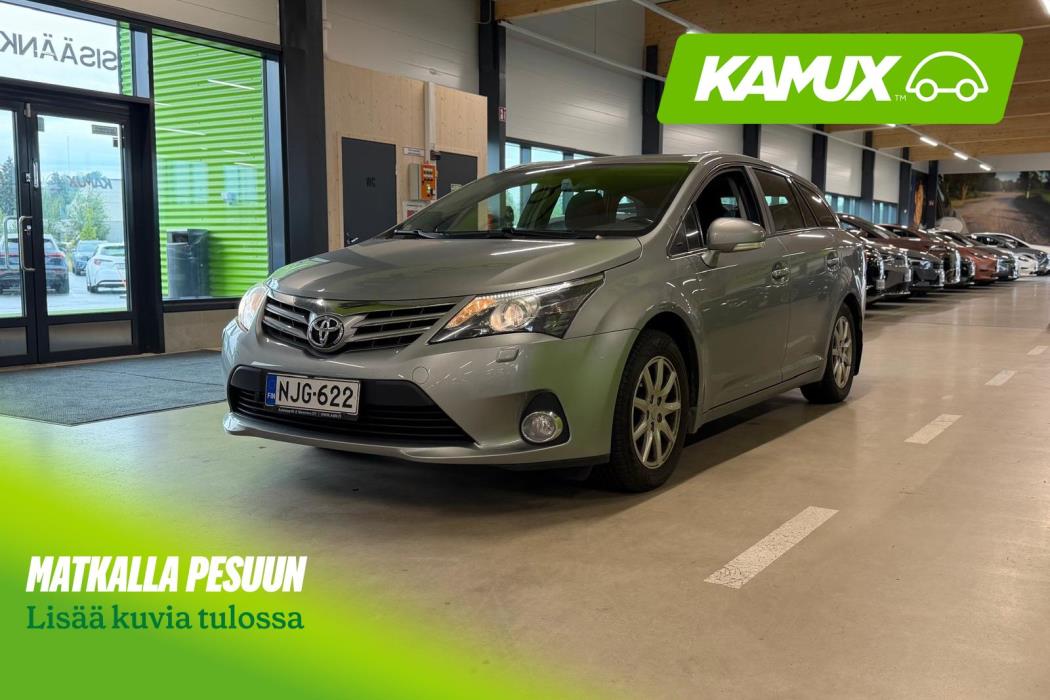 Toyota Avensis 2013