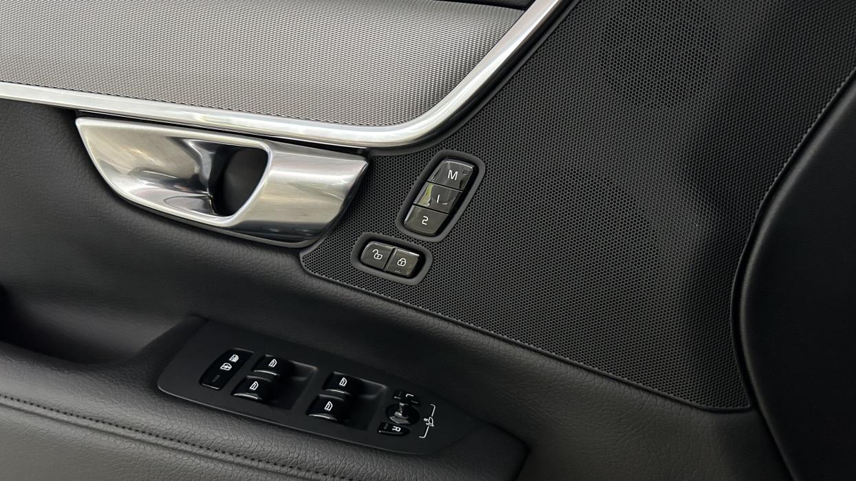 Volvo V90 2020