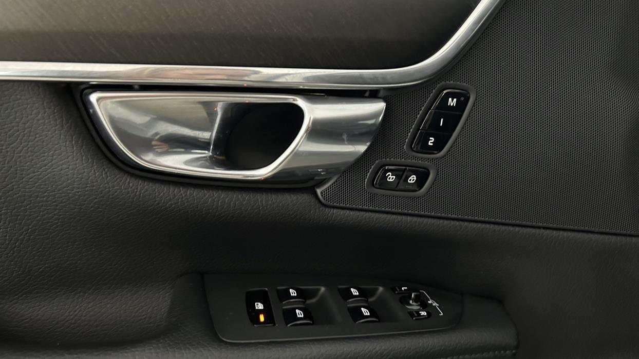 Volvo V90 Cross Country 2018