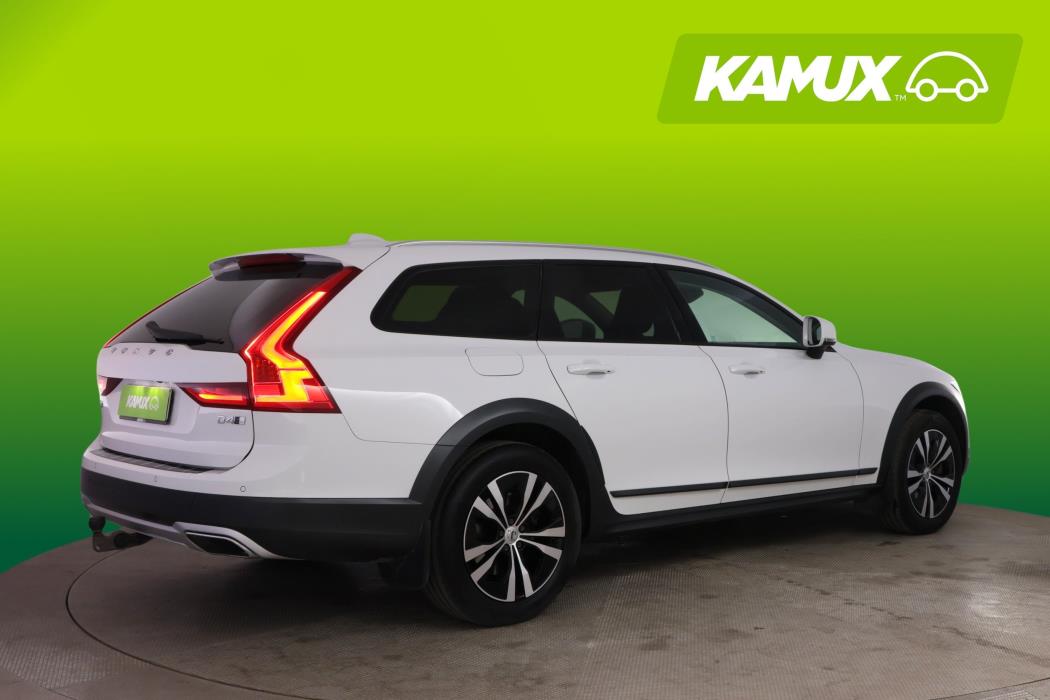 Volvo V90 Cross Country 2018