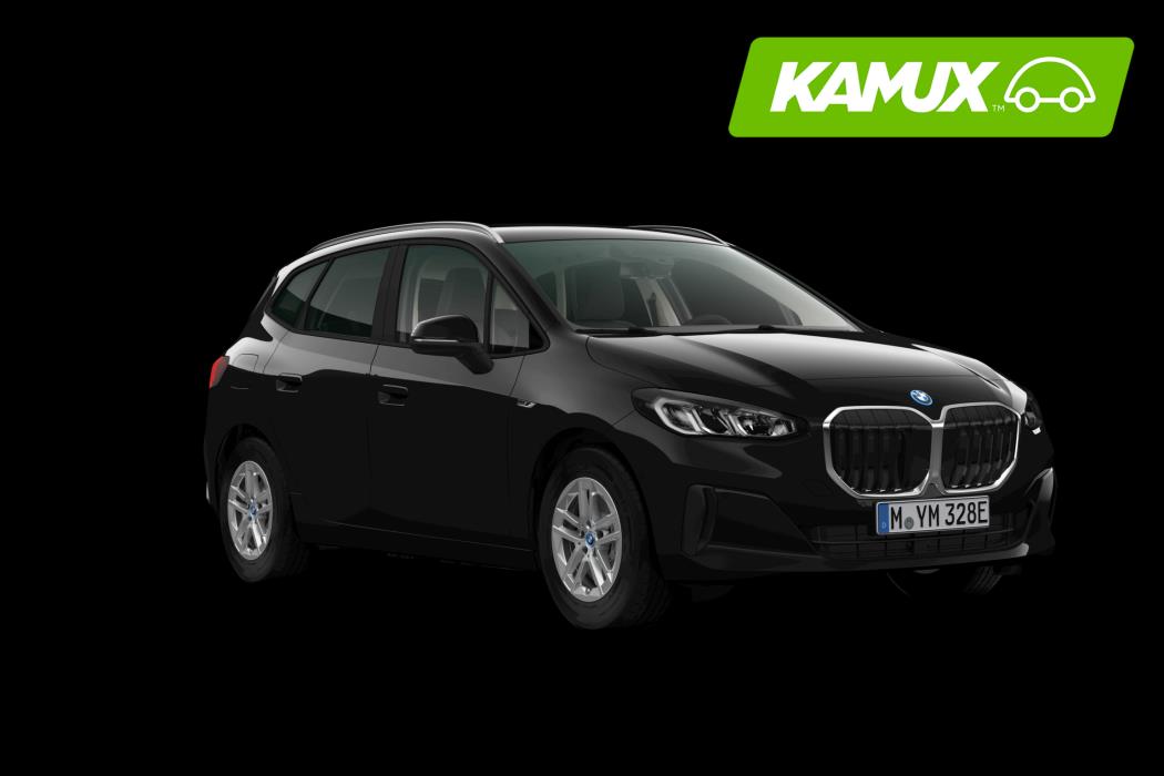 BMW 225 2023