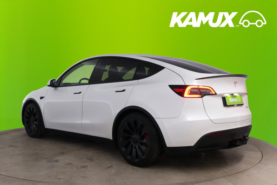 Tesla Model Y 2022