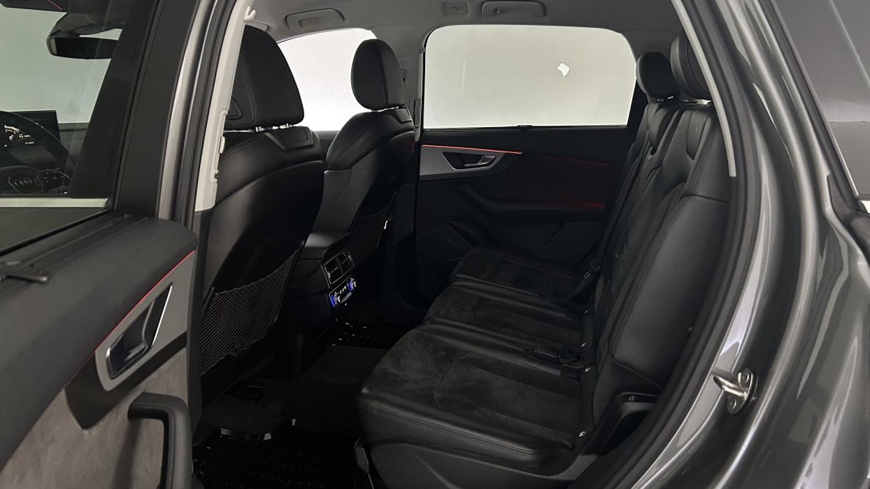 Audi Q7 2015