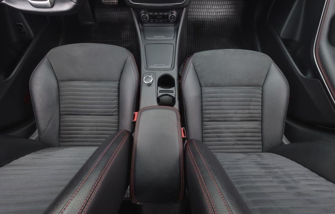 Mercedes-Benz CLA 2015