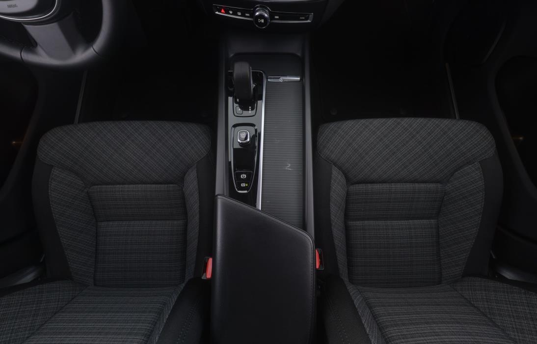 Volvo V60 Cross Country 2022