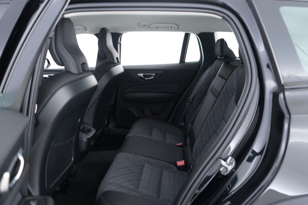 Volvo V60 Cross Country 2022