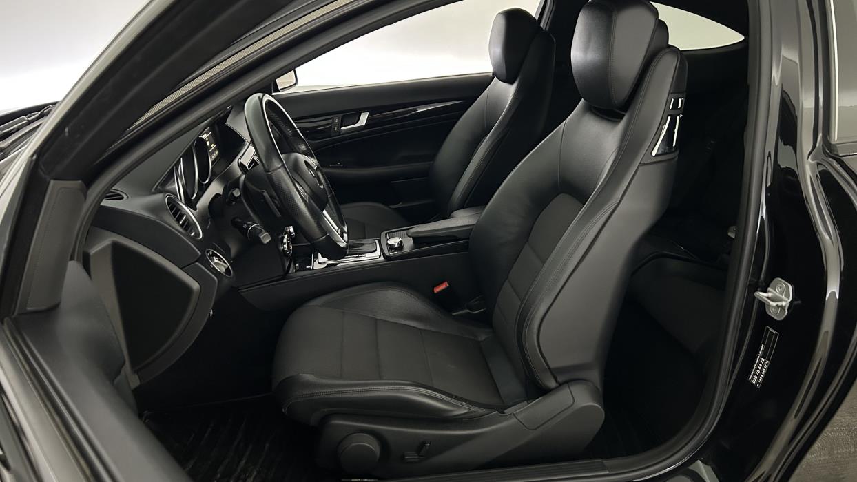 Mercedes-Benz C 2012