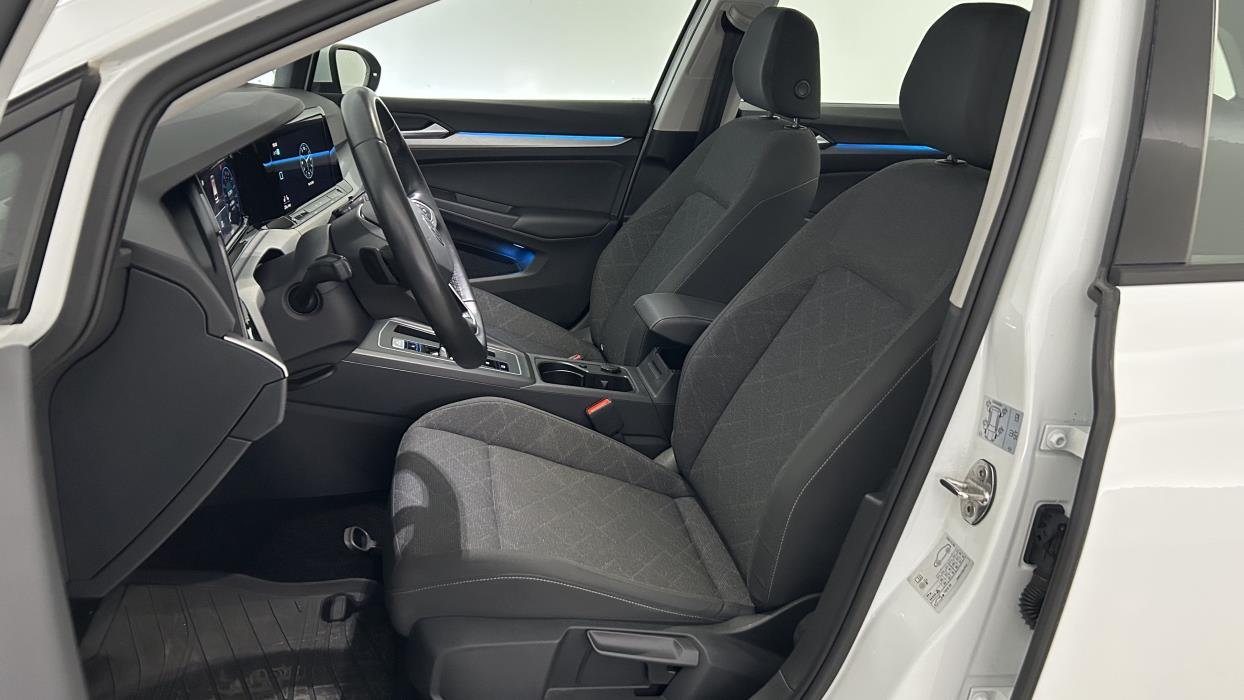 Volkswagen Golf 2023