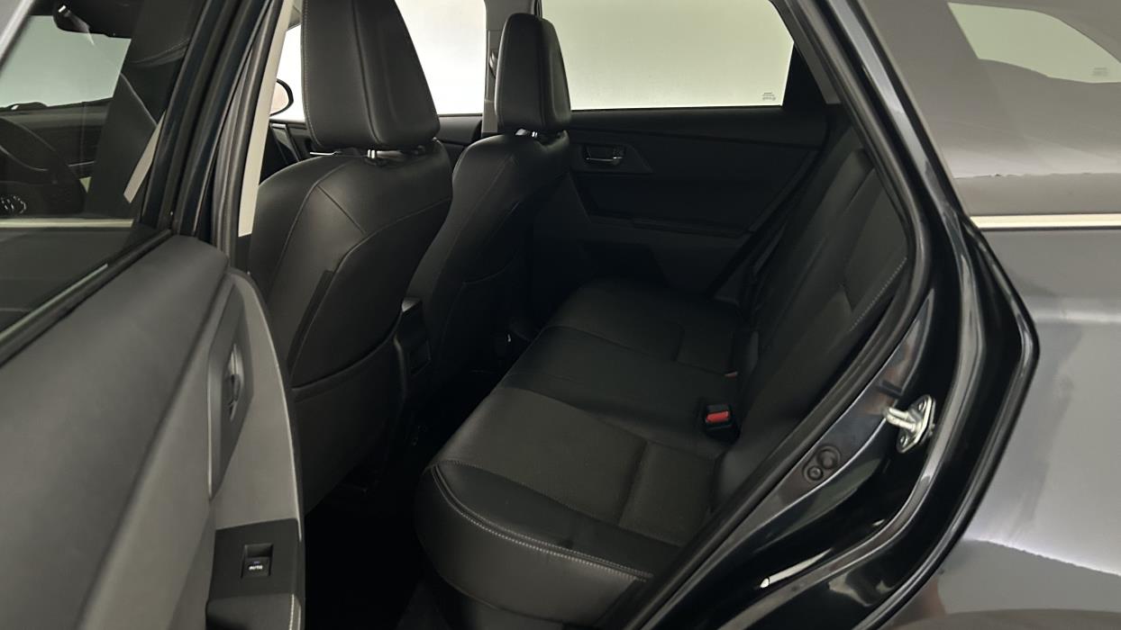 Toyota Auris 2015