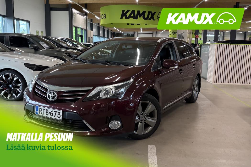 Toyota Avensis 2015