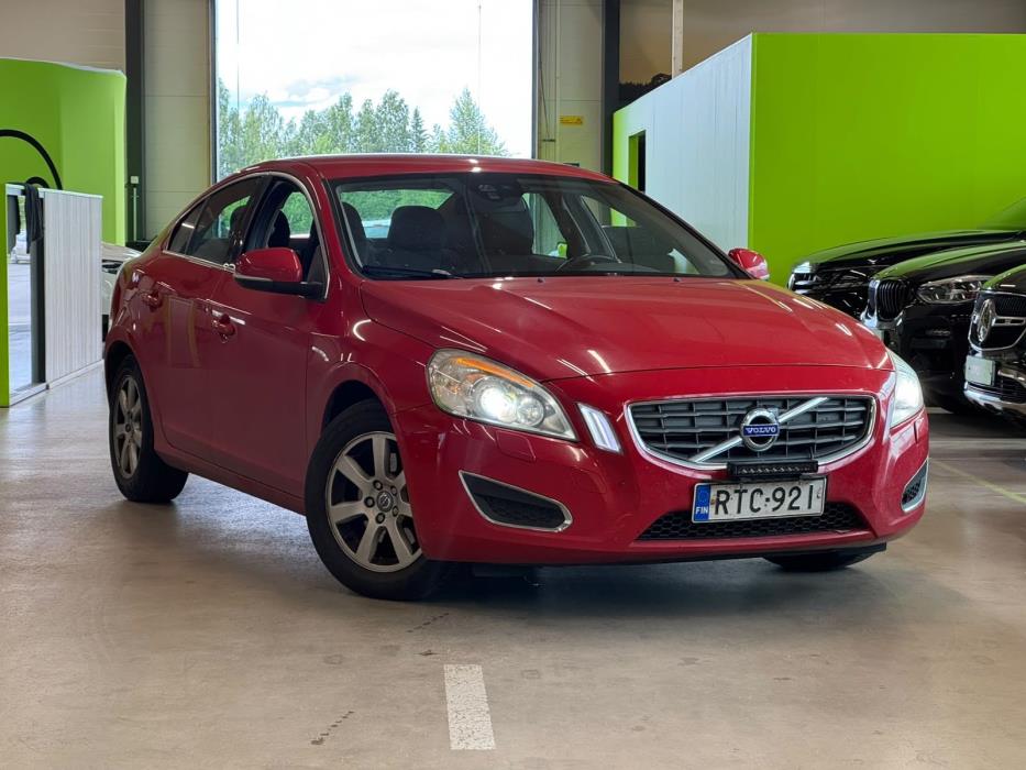 Volvo S60 2011