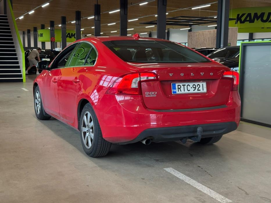 Volvo S60 2011