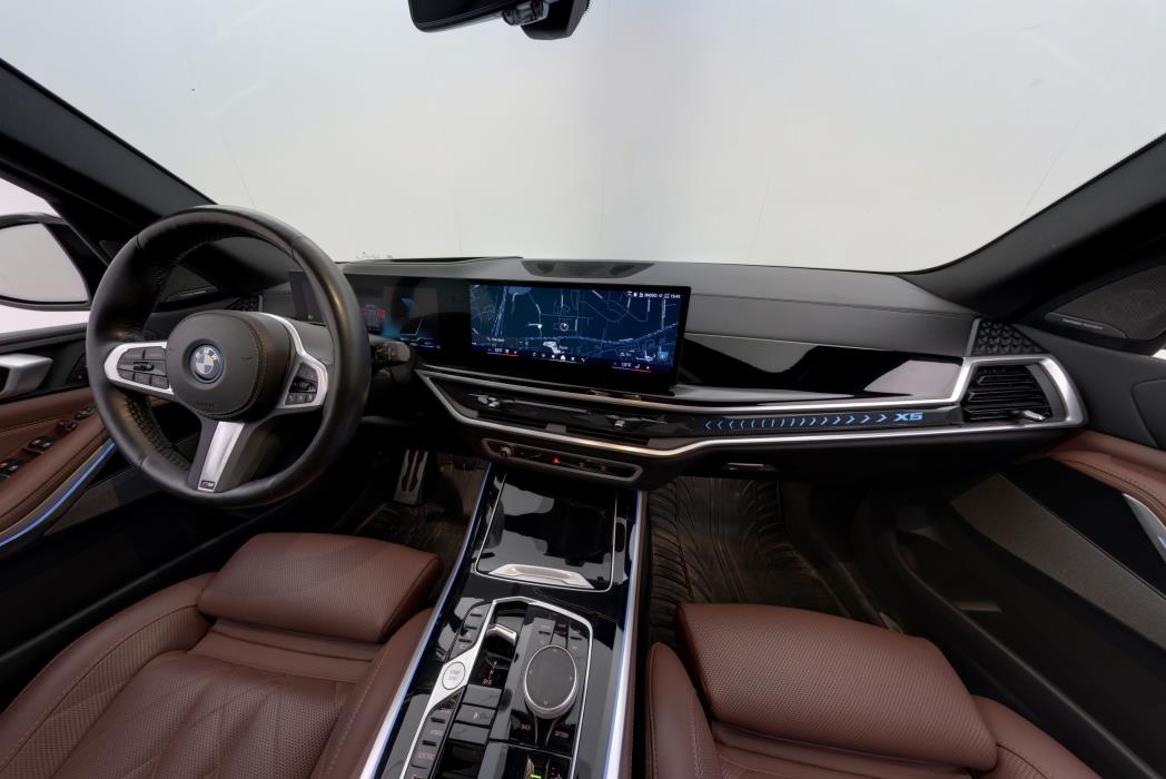 BMW X5 2024