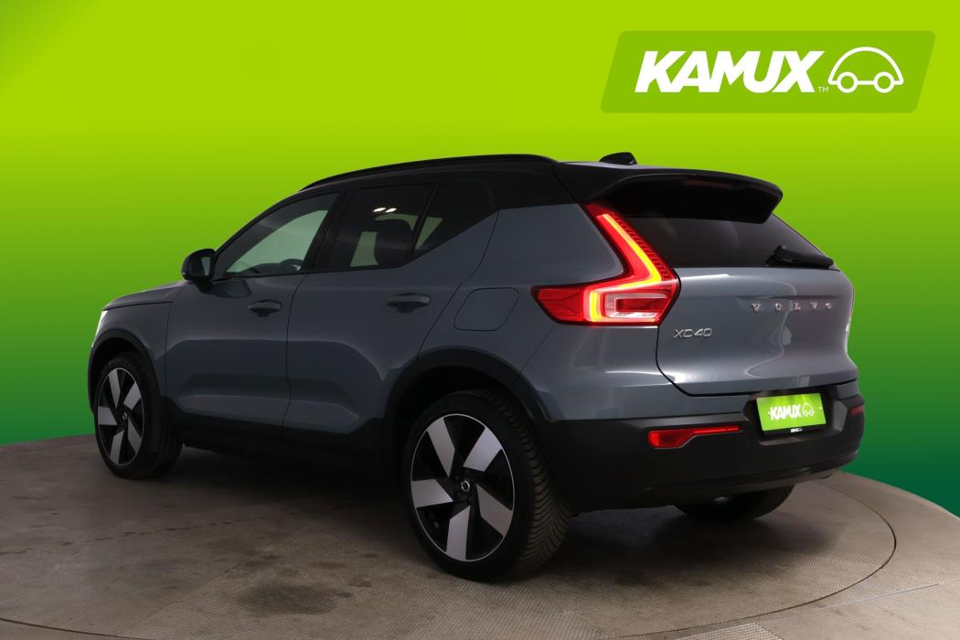 Volvo XC40 2023