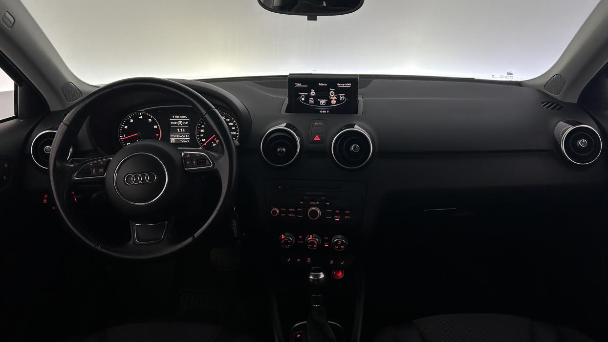 Audi A1 2011