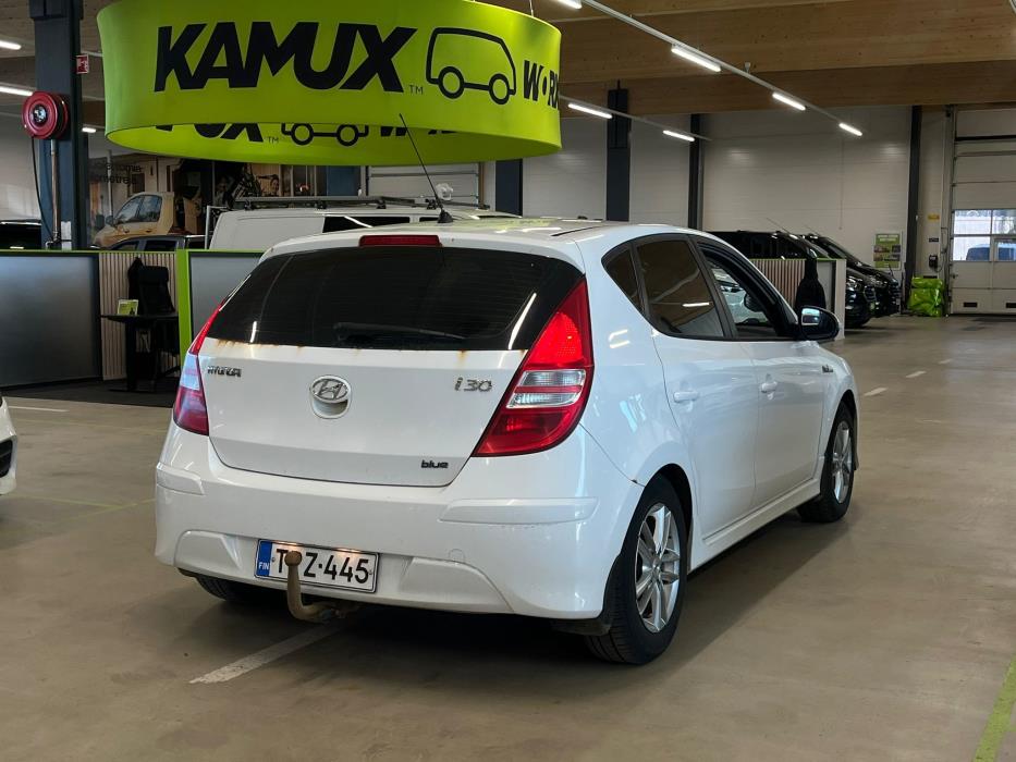 Hyundai i30 2011