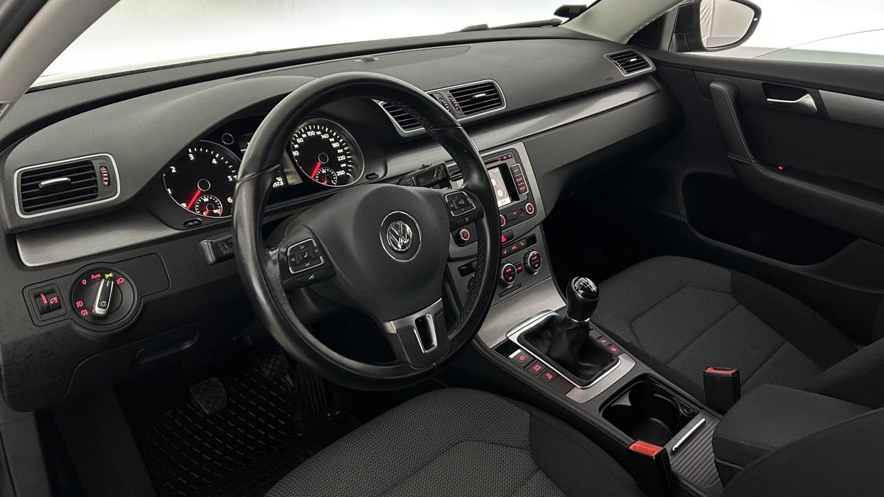 Volkswagen Passat 2014