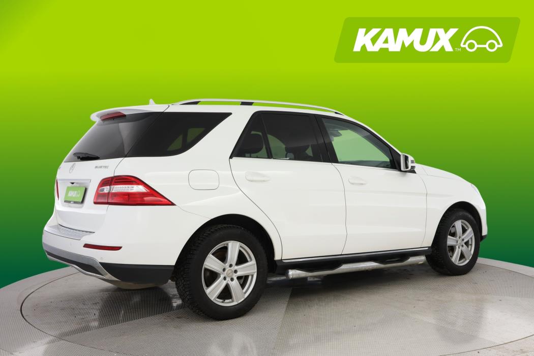 Mercedes-Benz ML 2015