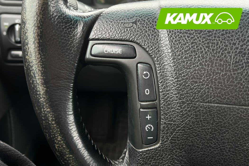 Volvo V70 2004