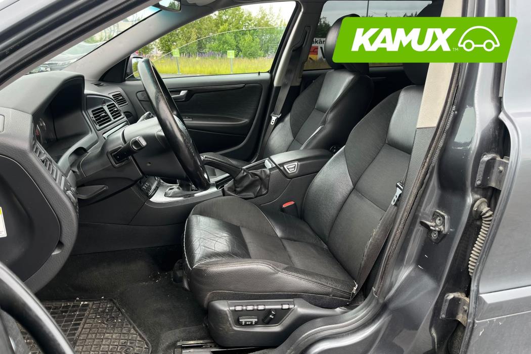 Volvo V70 2004