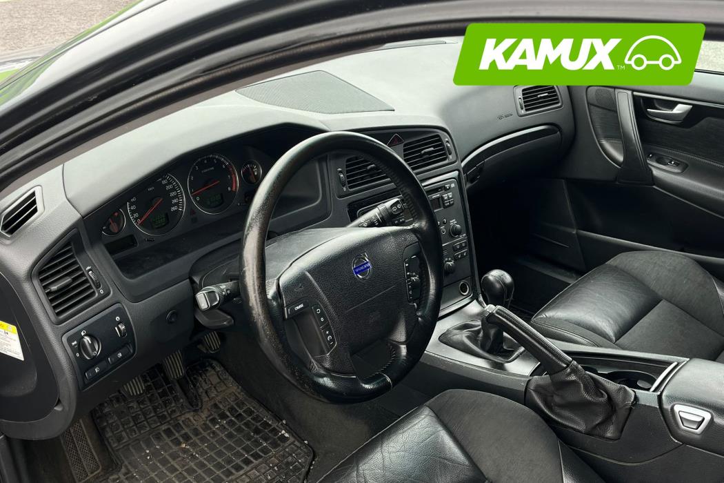 Volvo V70 2004