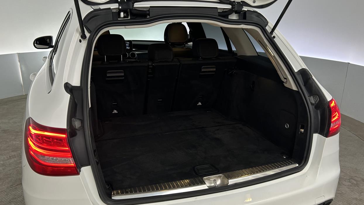 Mercedes-Benz C 2016