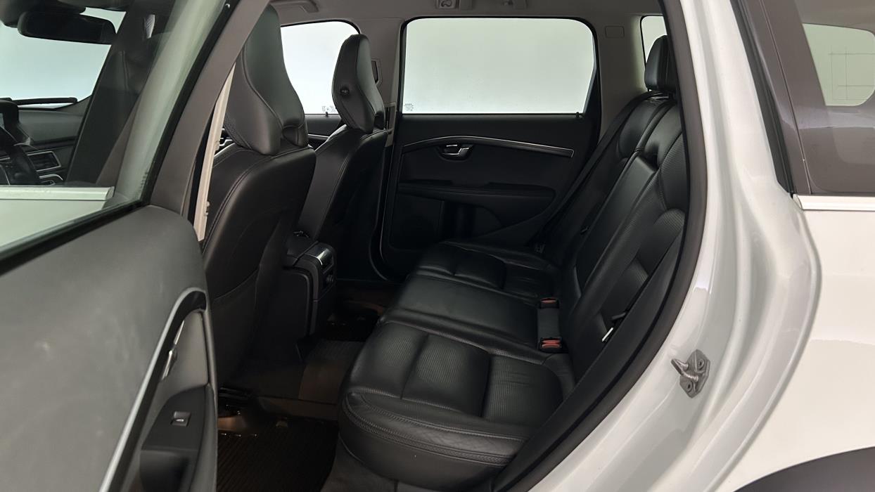Volvo XC70 2014