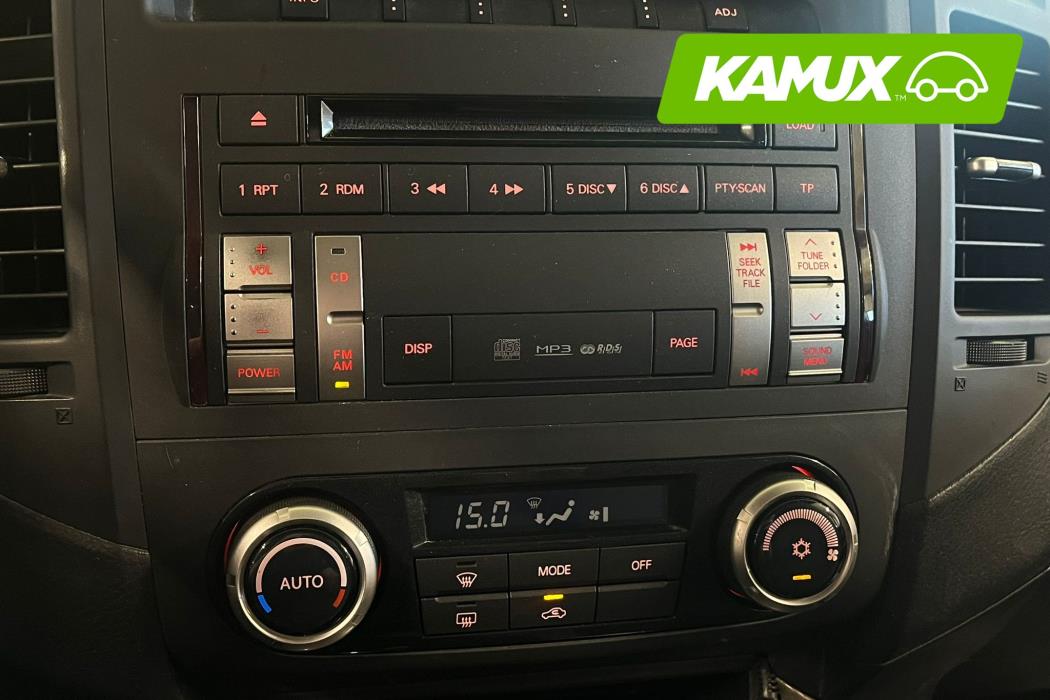 Mitsubishi Pajero 2011