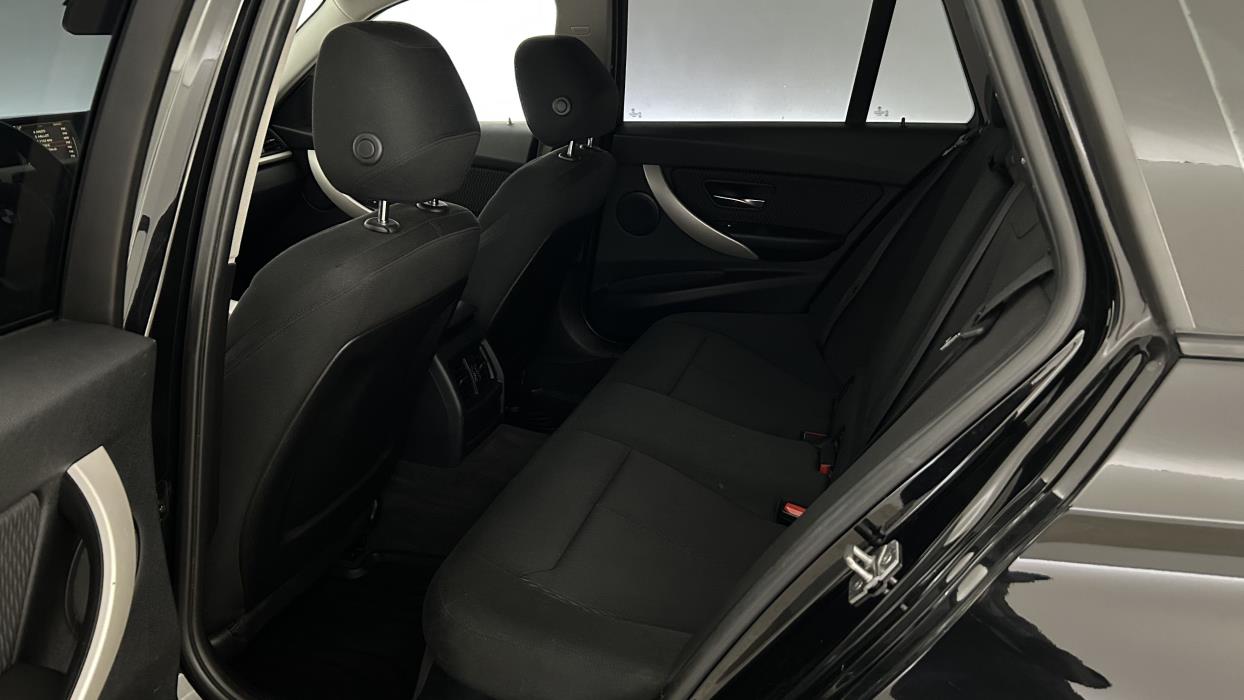 BMW 320 2014