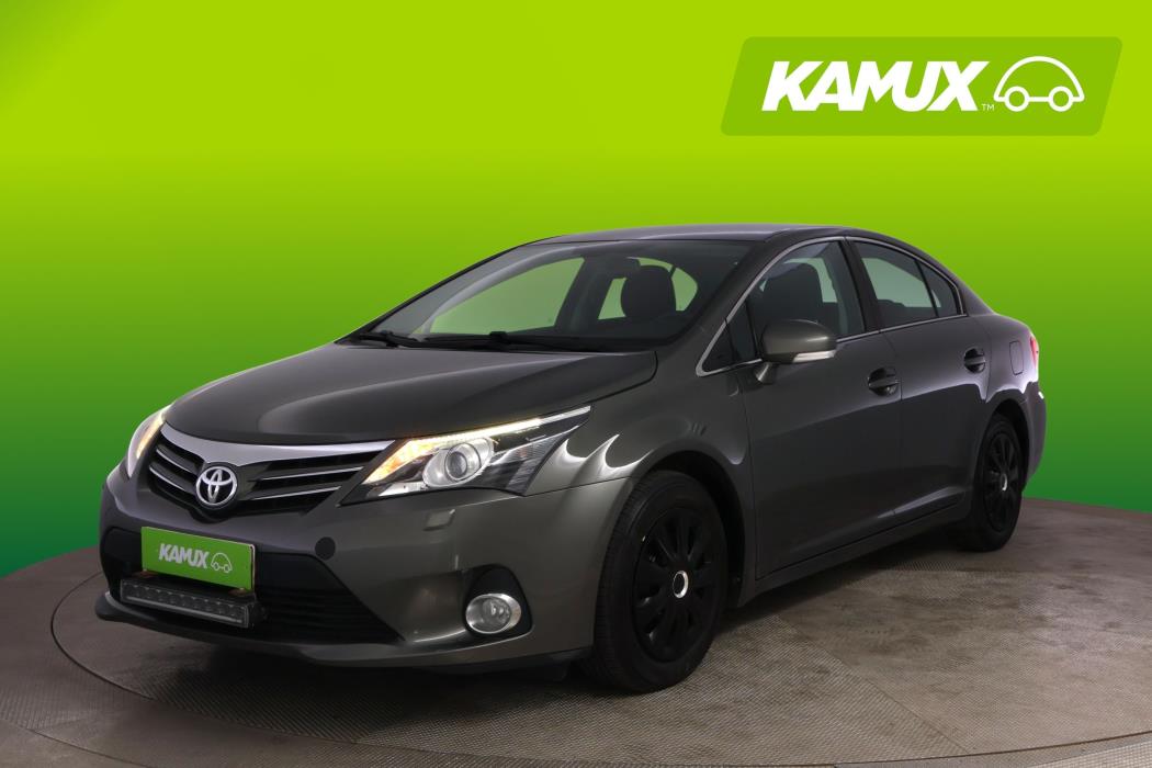 Toyota Avensis 2012