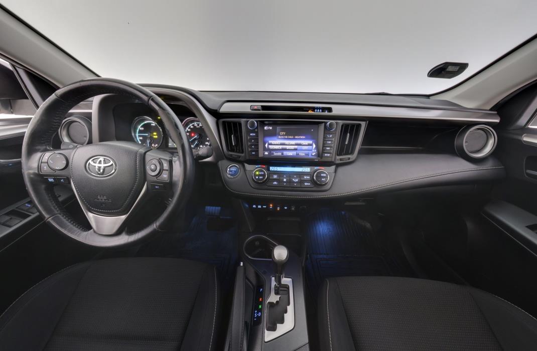 Toyota RAV4 2017