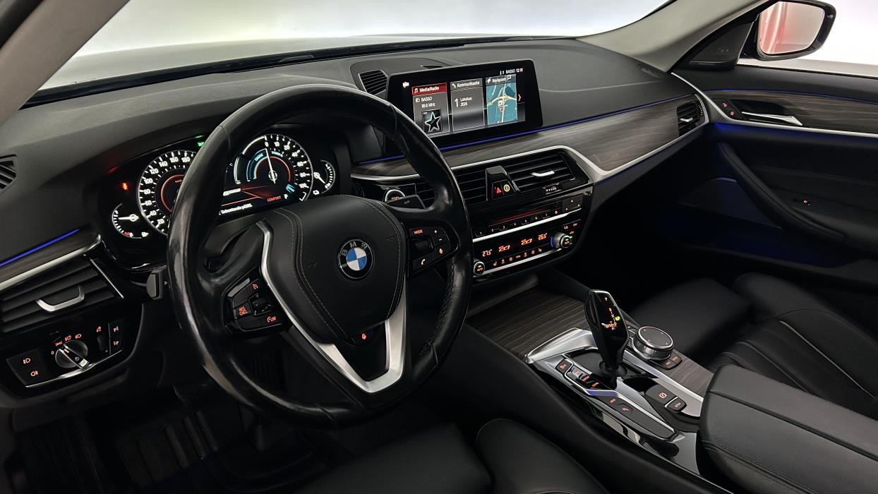 BMW 530 2019