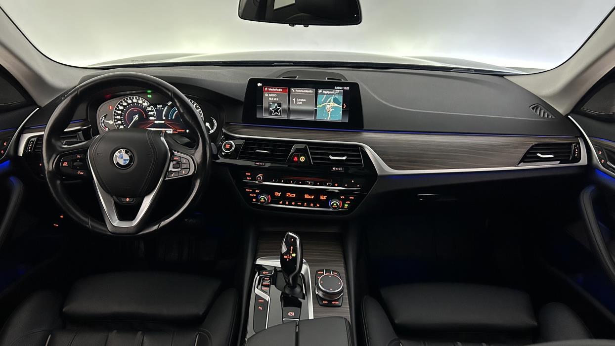 BMW 530 2019