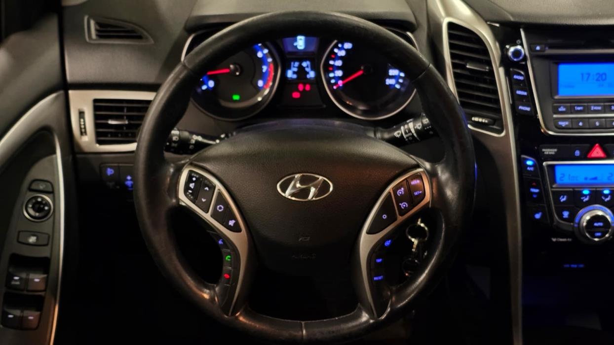 Hyundai i30 2013