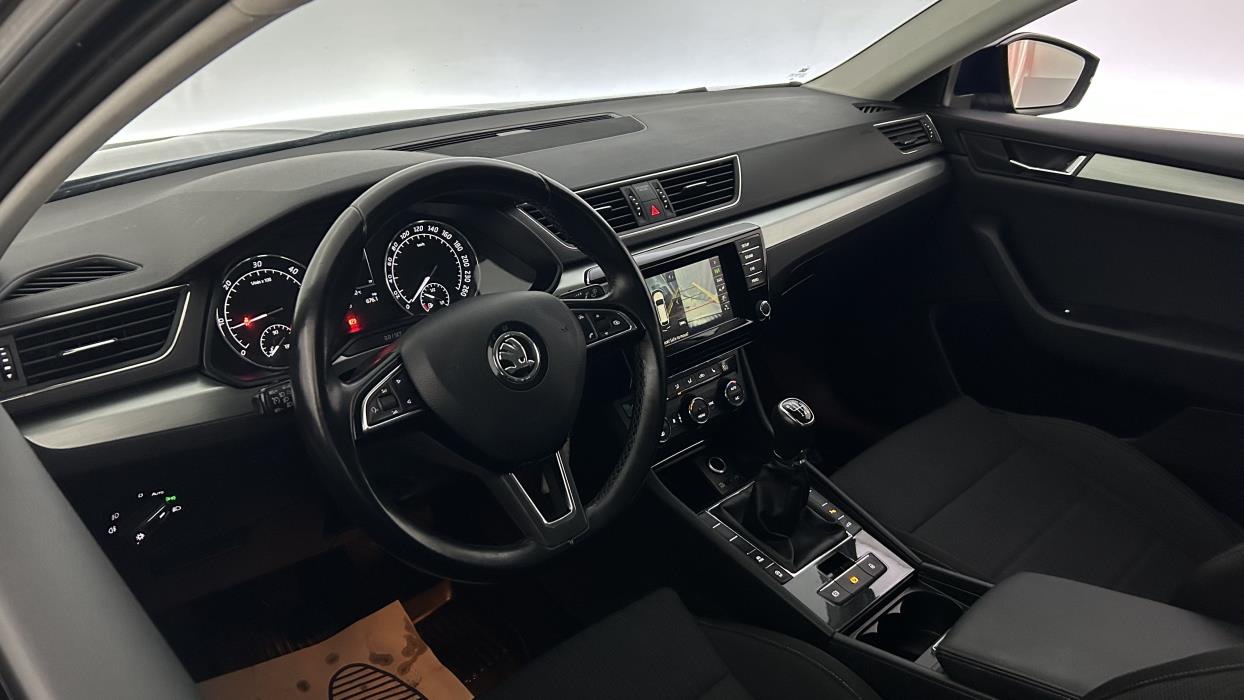 Skoda Superb 2016