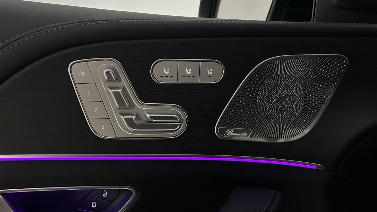 Mercedes-Benz GLE 2025