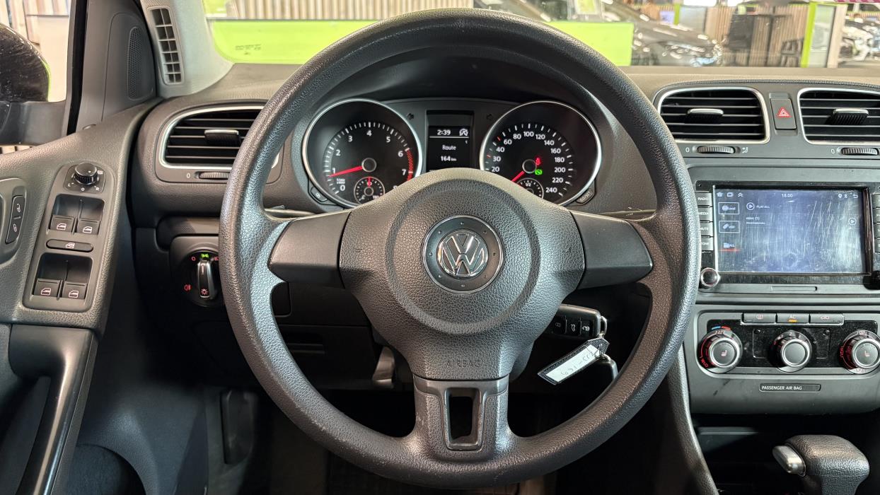 Volkswagen Golf 2011