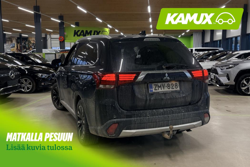 Mitsubishi Outlander PHEV 2016