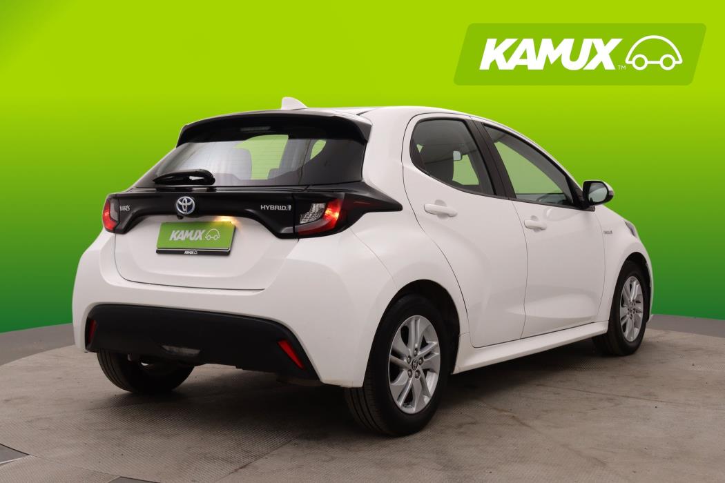 Toyota Yaris 2021