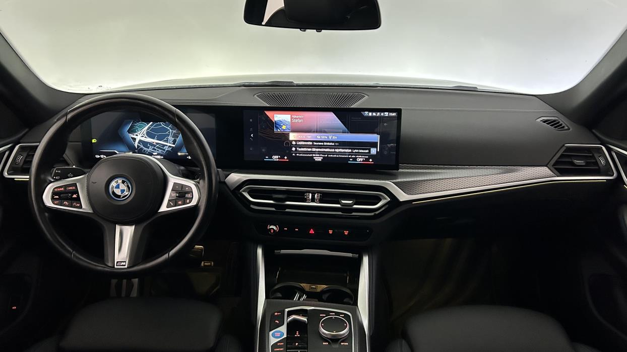 BMW i4 2023