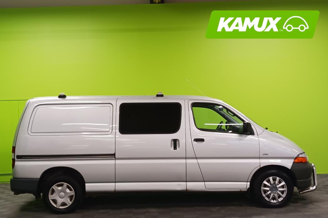 Toyota Hiace 2003