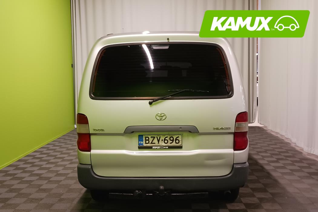 Toyota Hiace 2003