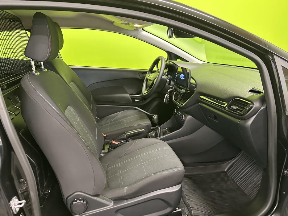 Ford Fiesta Van 2021