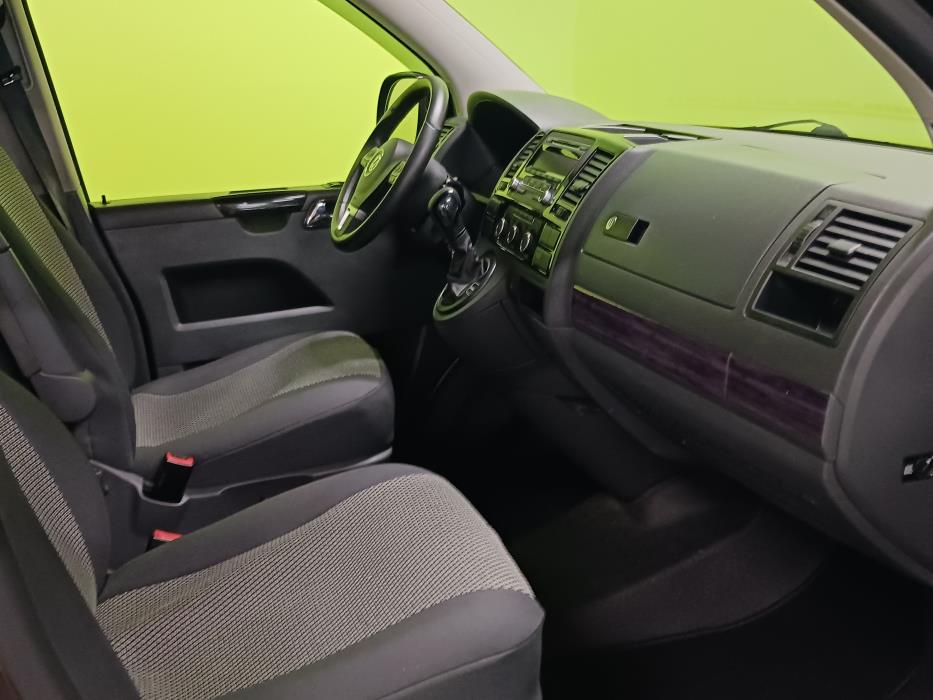 Volkswagen Caravelle 2010