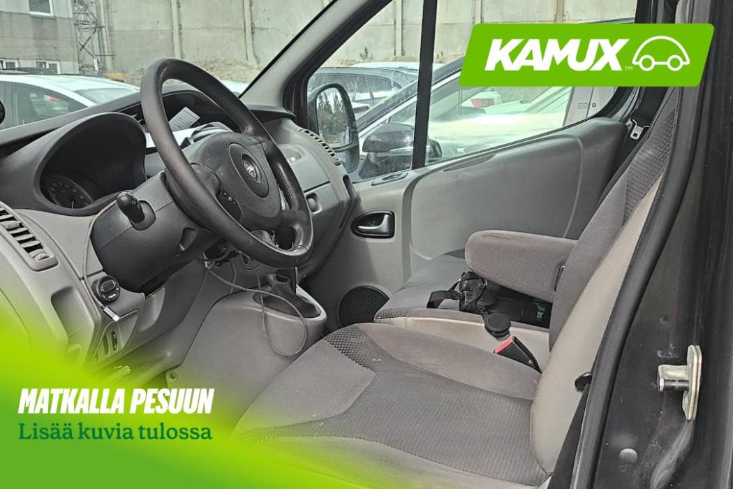 Opel Vivaro 2011