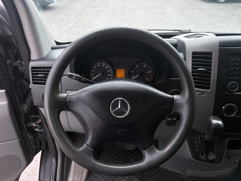 Mercedes-Benz Sprinter 2011