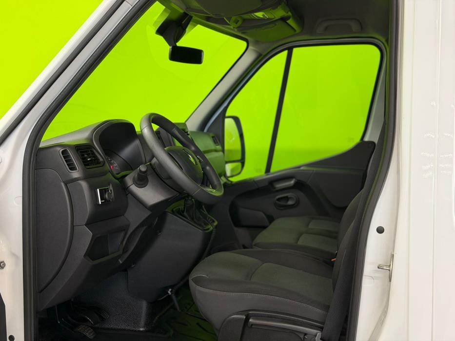 Renault Master 2021