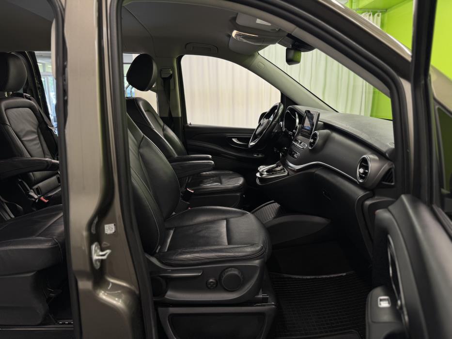 Mercedes-Benz V 2015